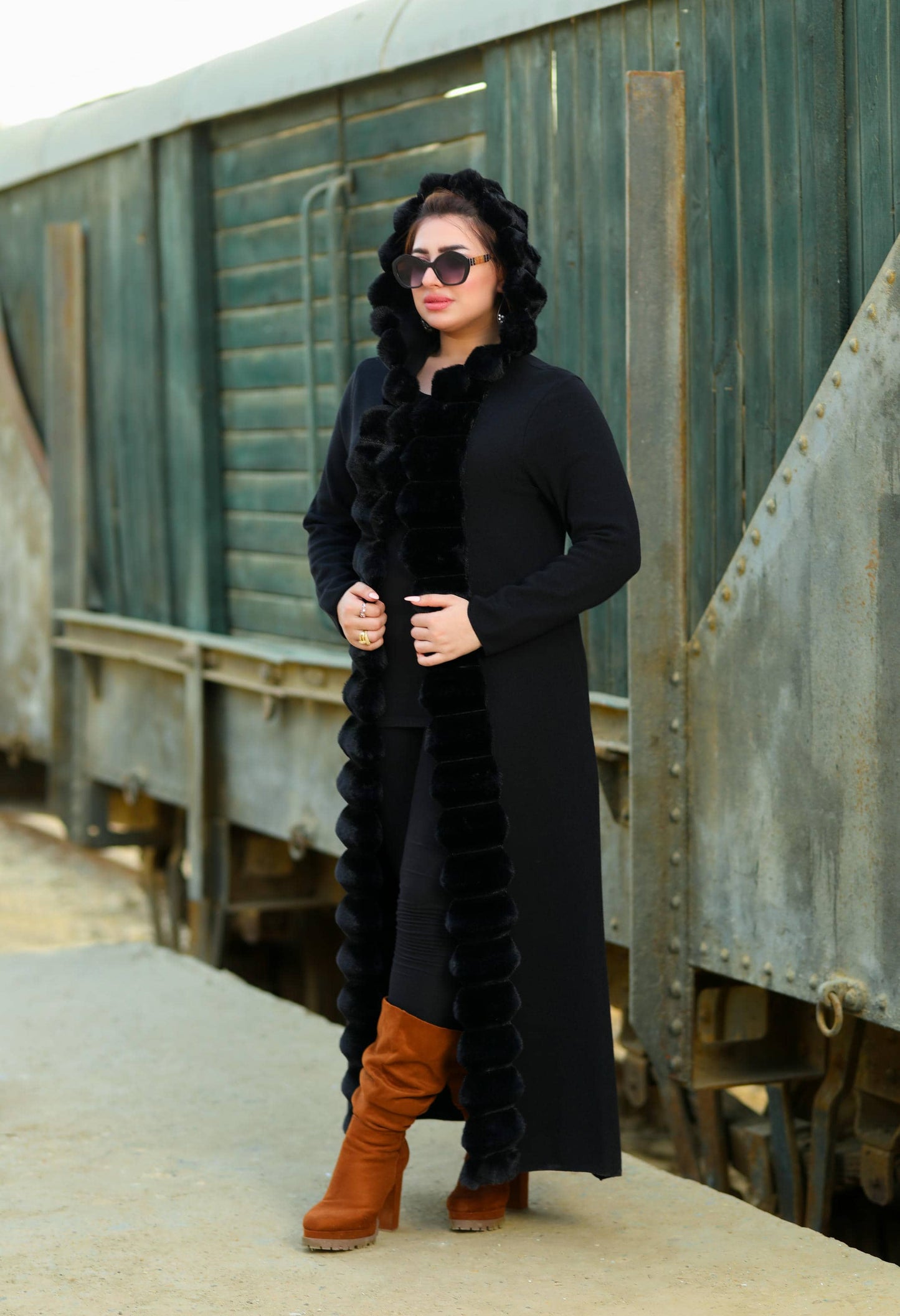 Woolen Cardigan with Fur – 50030