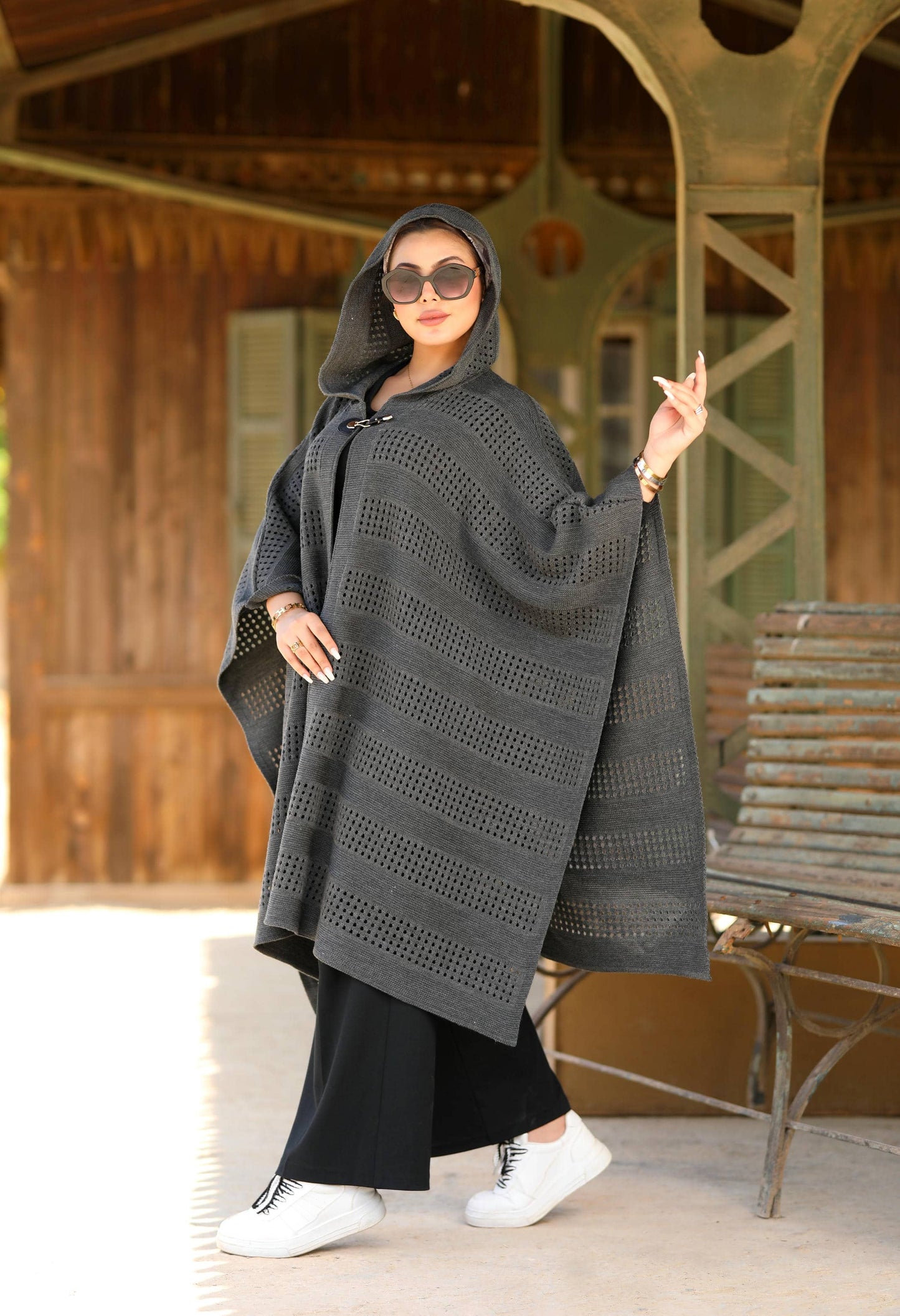 Knitted Openwork Poncho – 50018