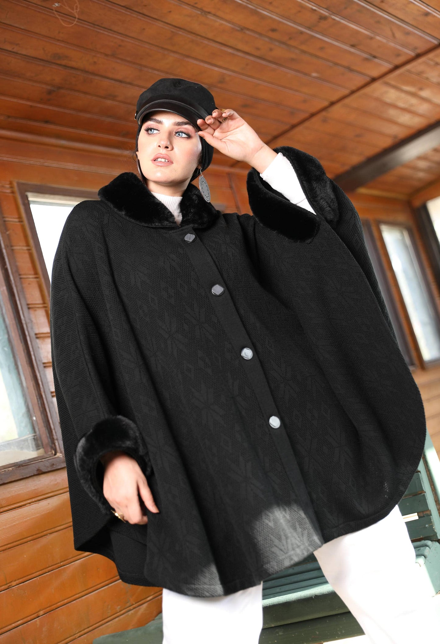 Knitted Cap with Faux Fur & Buttons – 50017