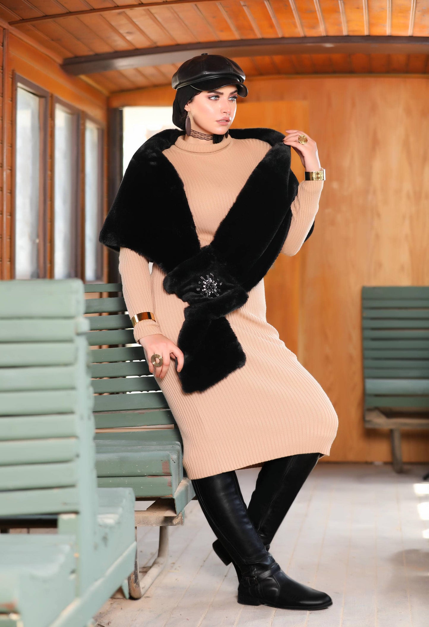 Faux Fur Shawl – 5047
