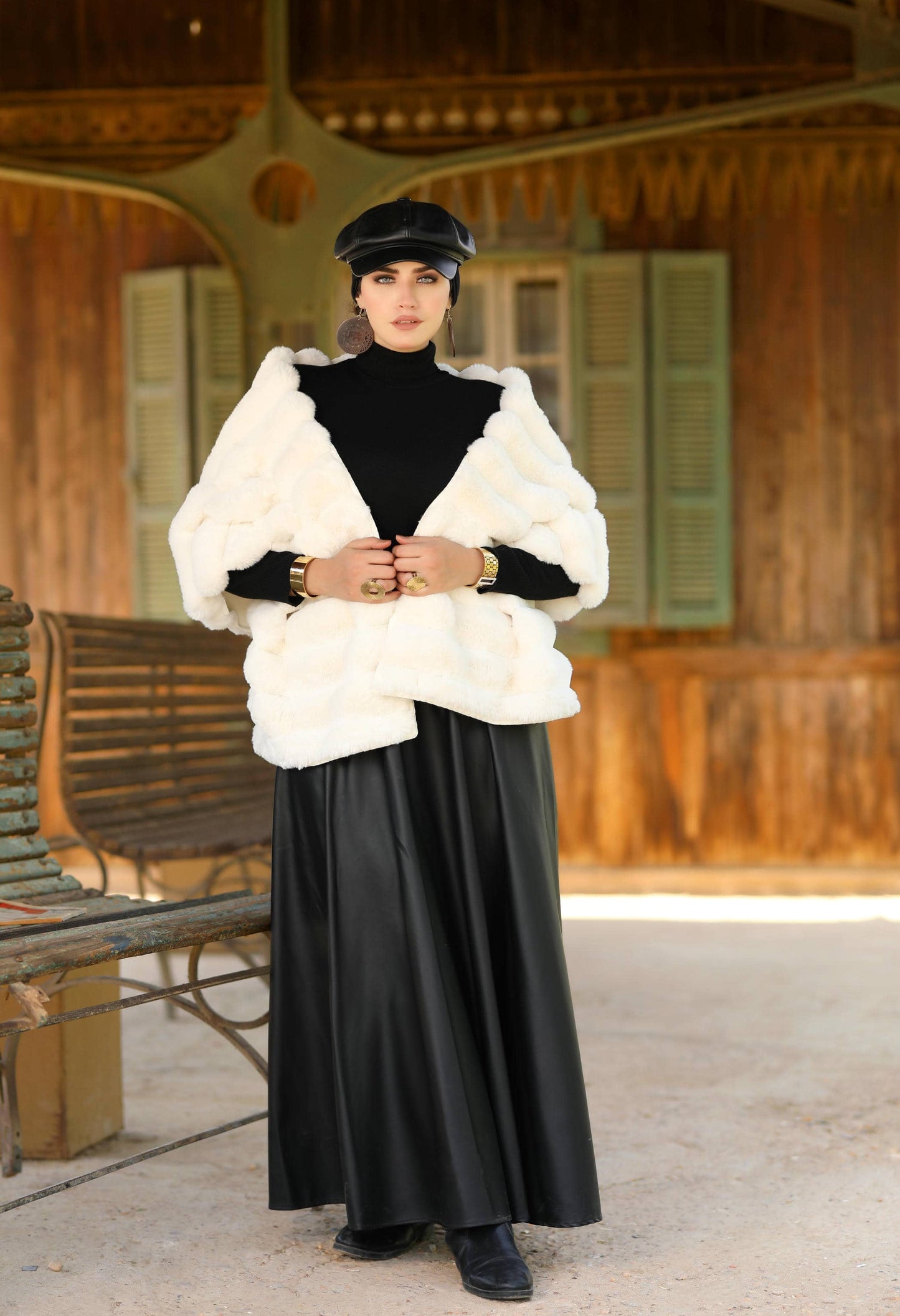 Faux Fur Shawl – 5045