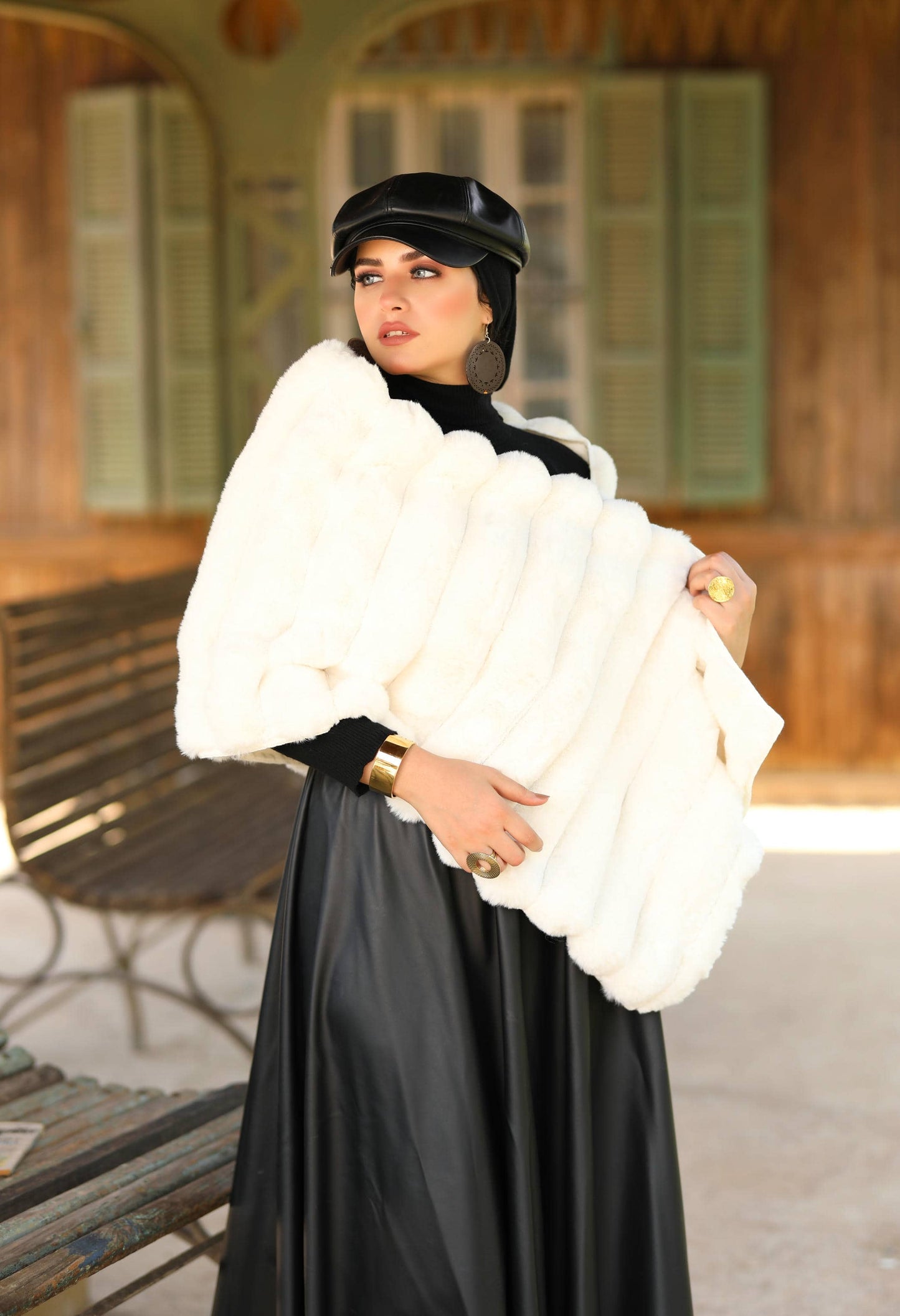 Faux Fur Shawl – 5045