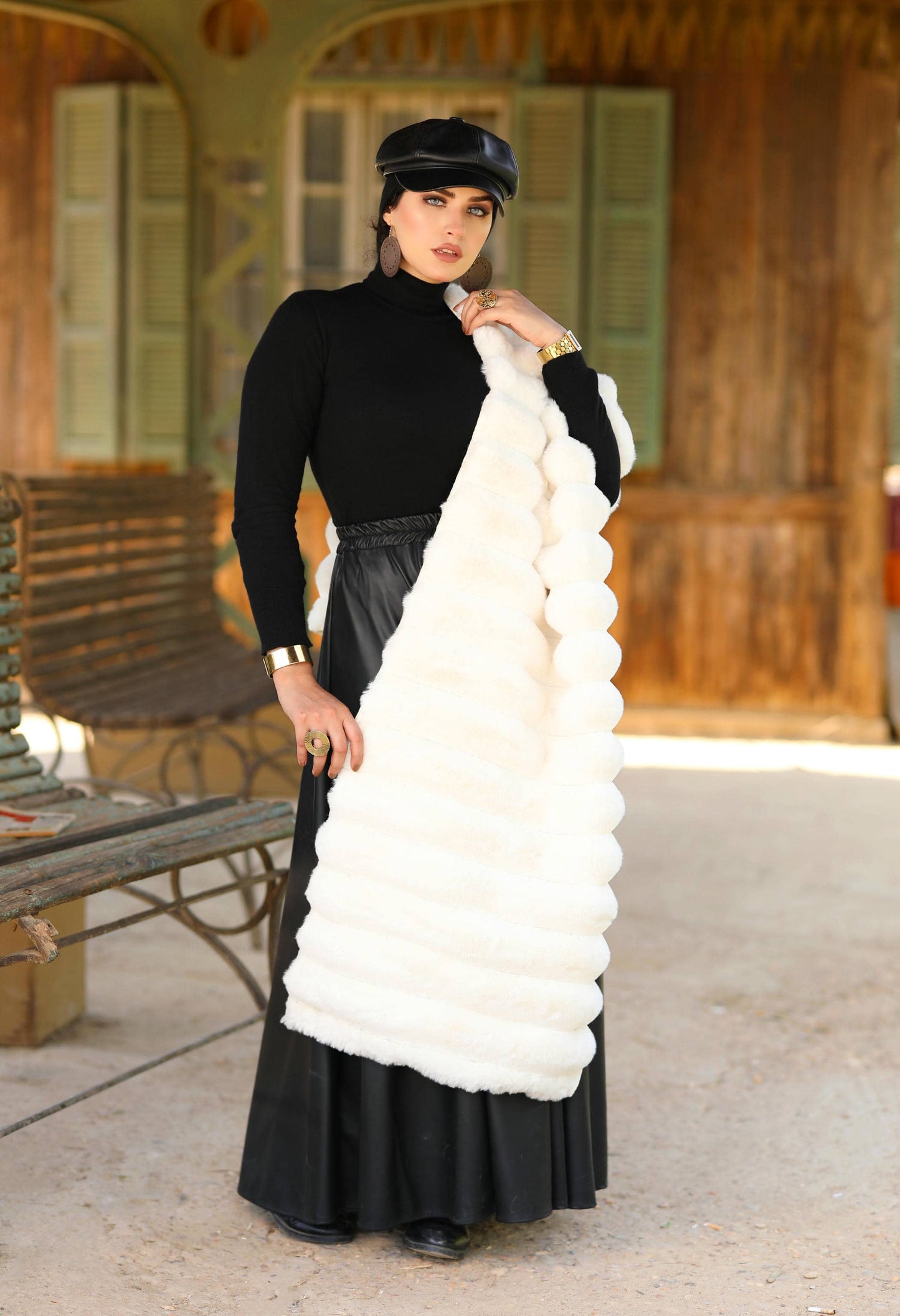 Faux Fur Shawl – 5045