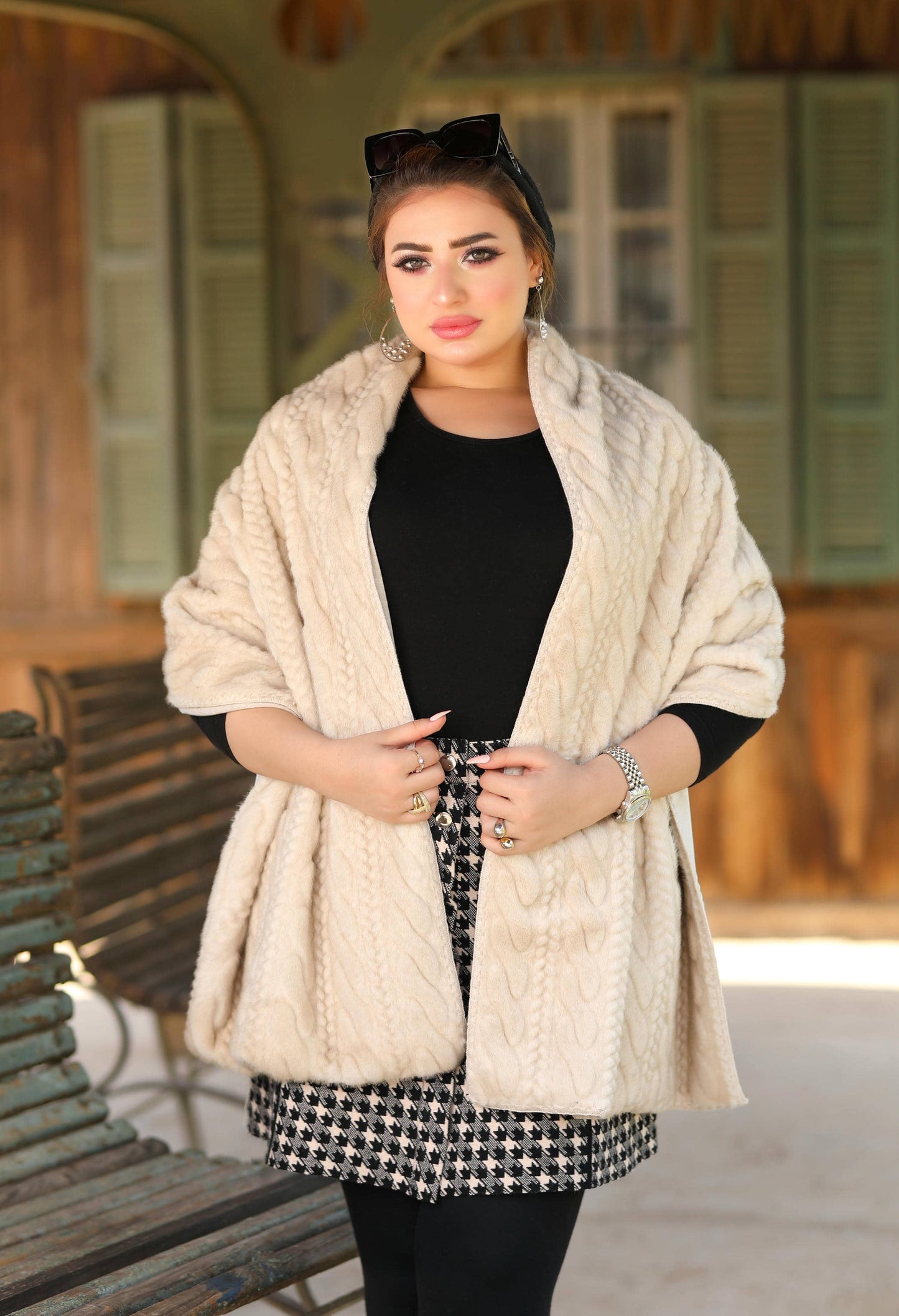 Faux Fur Shawl – 5041
