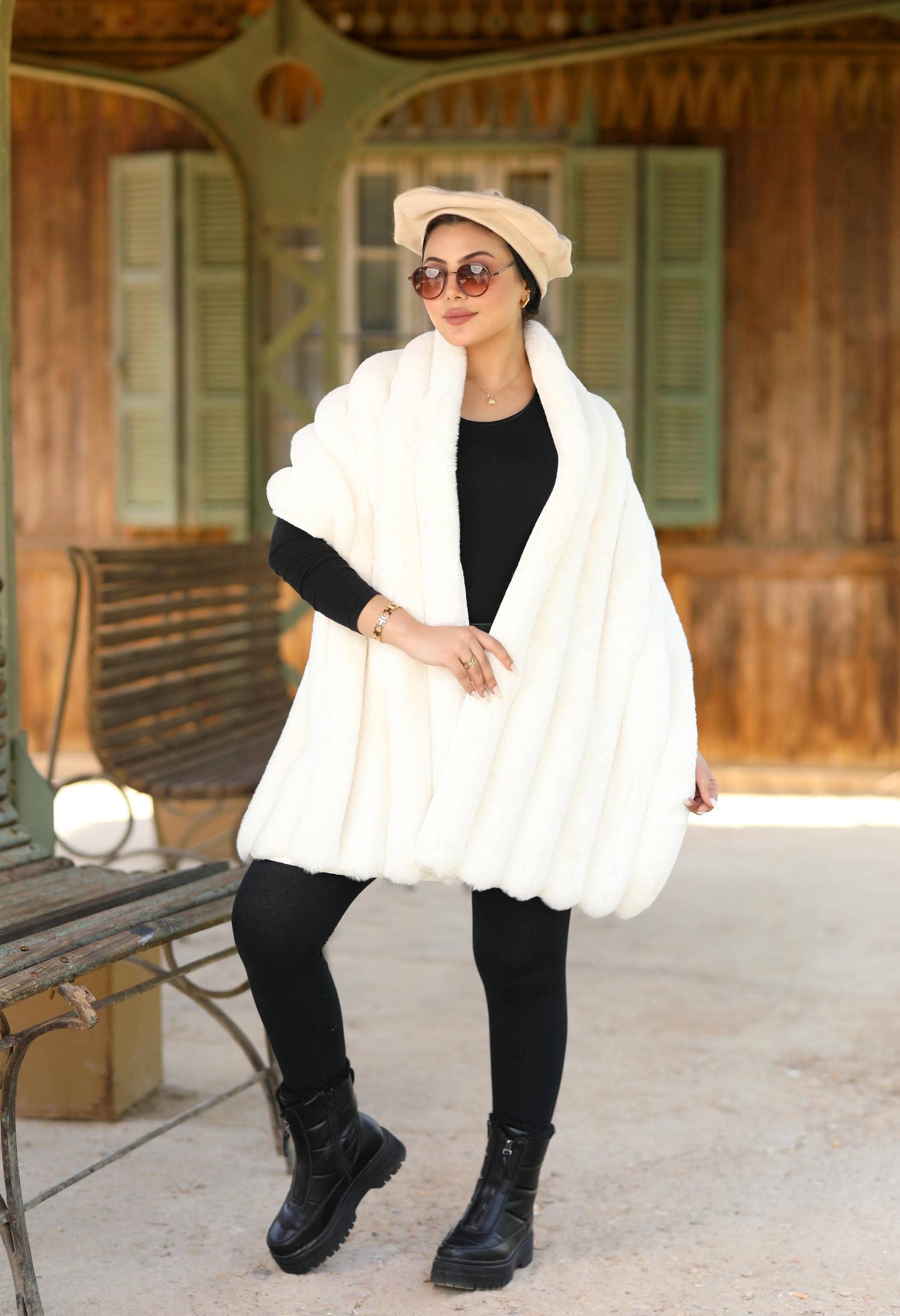 Faux Fur Shawl – 5048