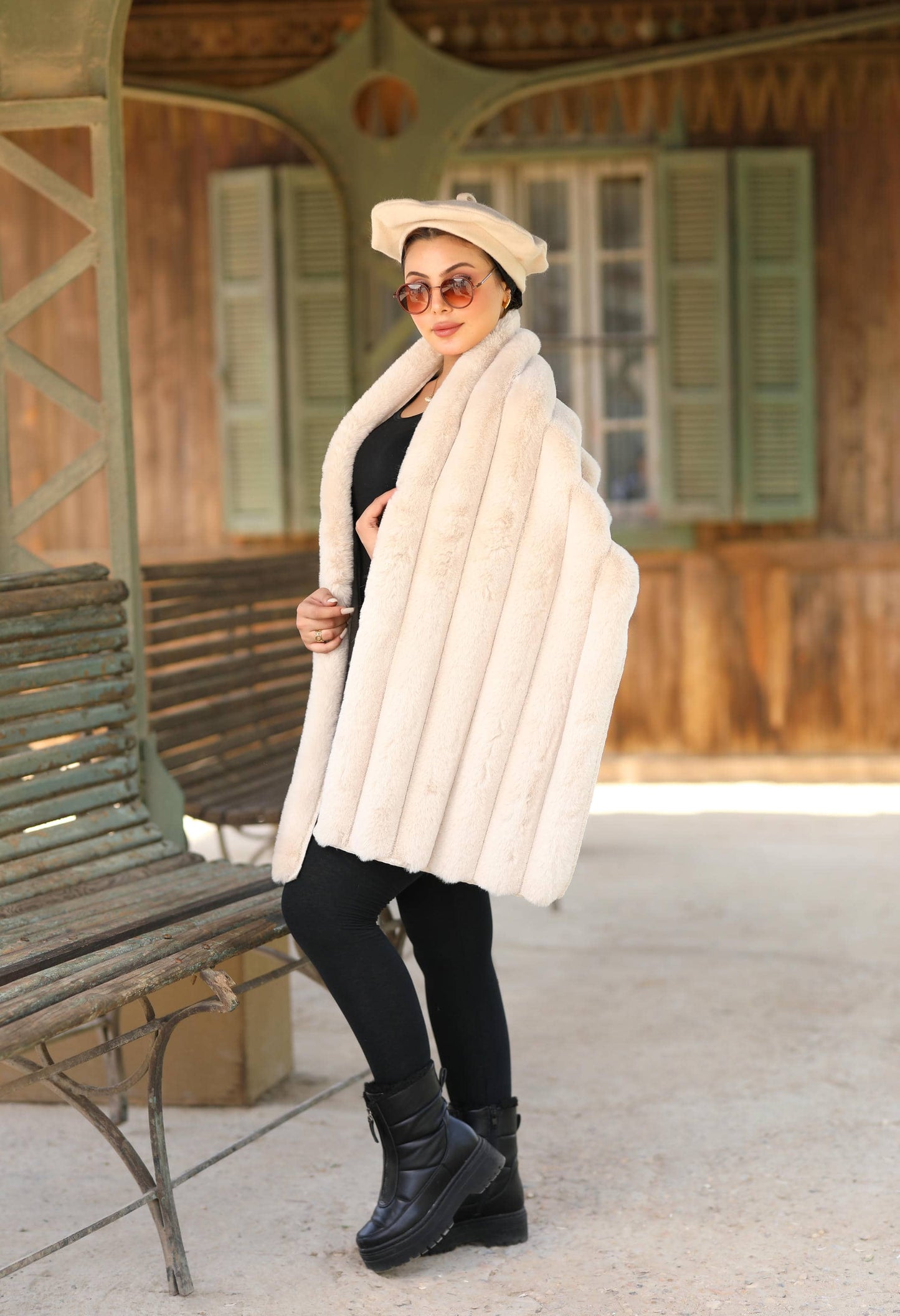 Faux Fur Shawl – 5046