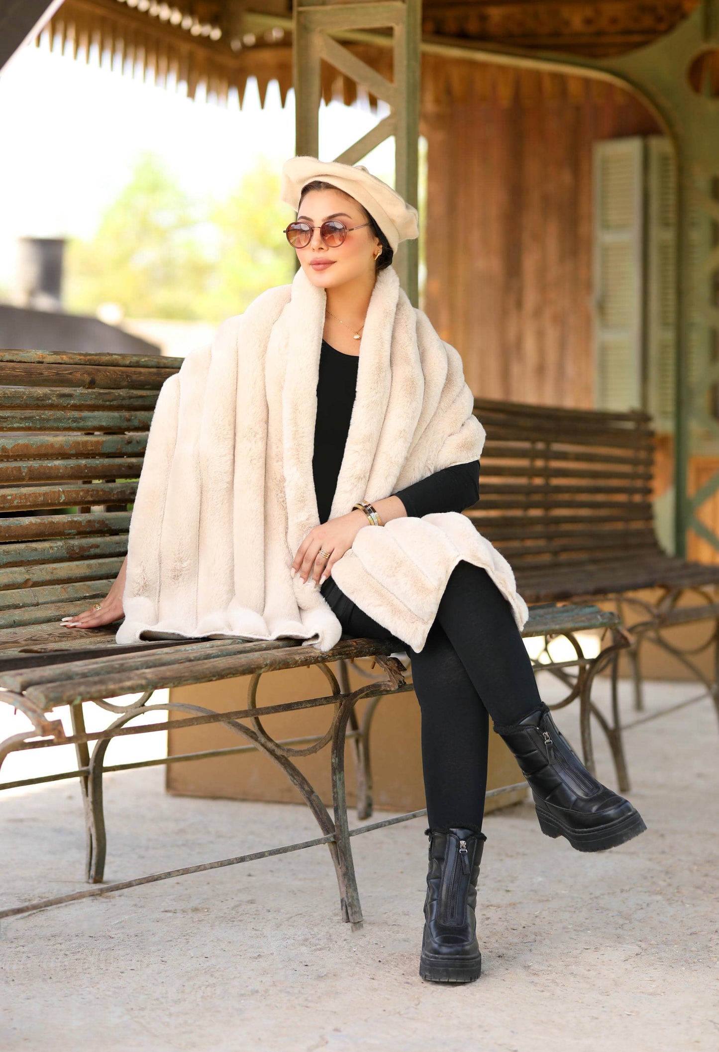 Faux Fur Shawl – 5046