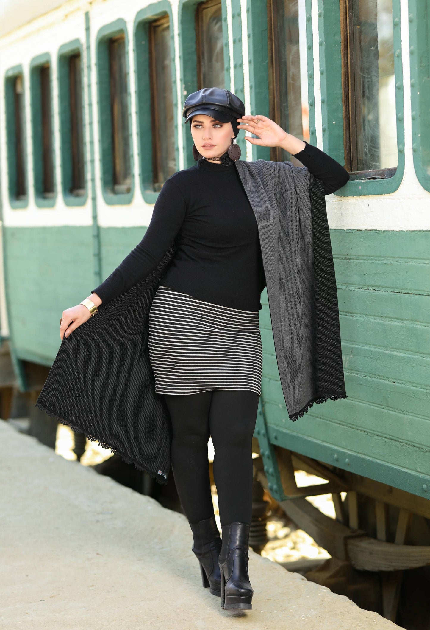 Knitted Double Face Shawl – 5003