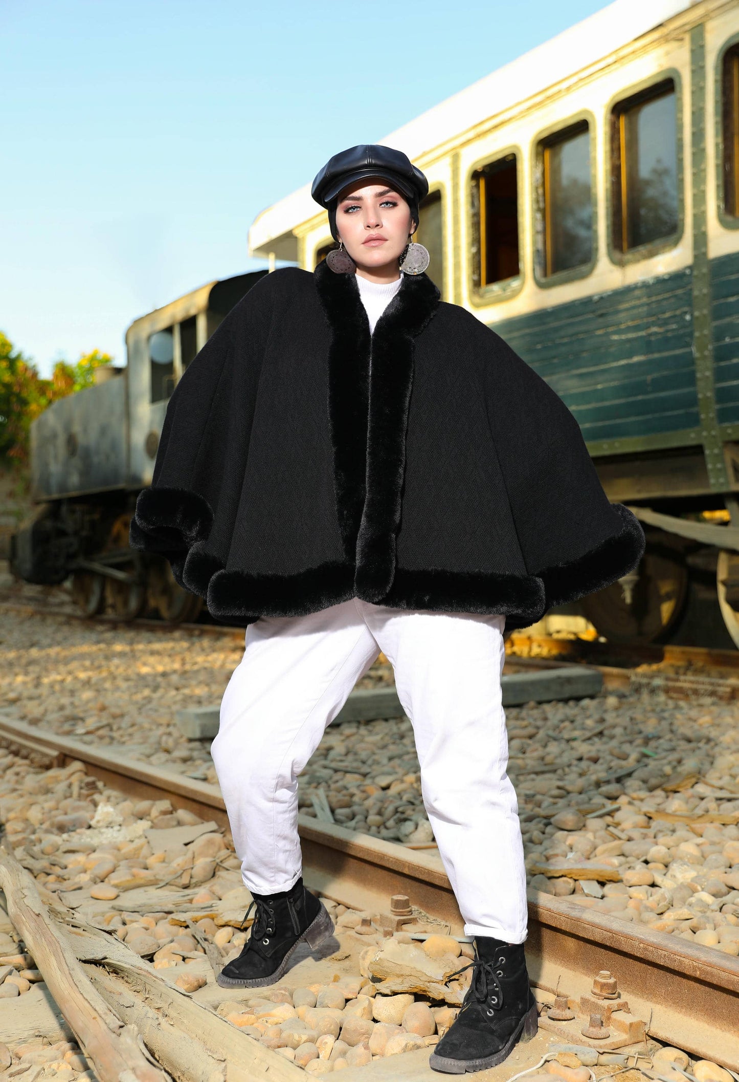 Knitted Cap with High-Quality Fur – 50022
