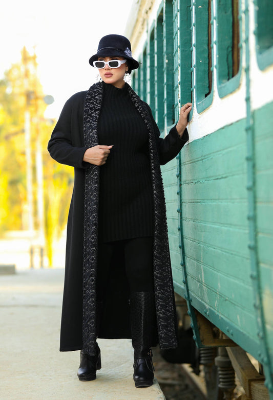Woolen Cardigan with Fur Strip – 50033