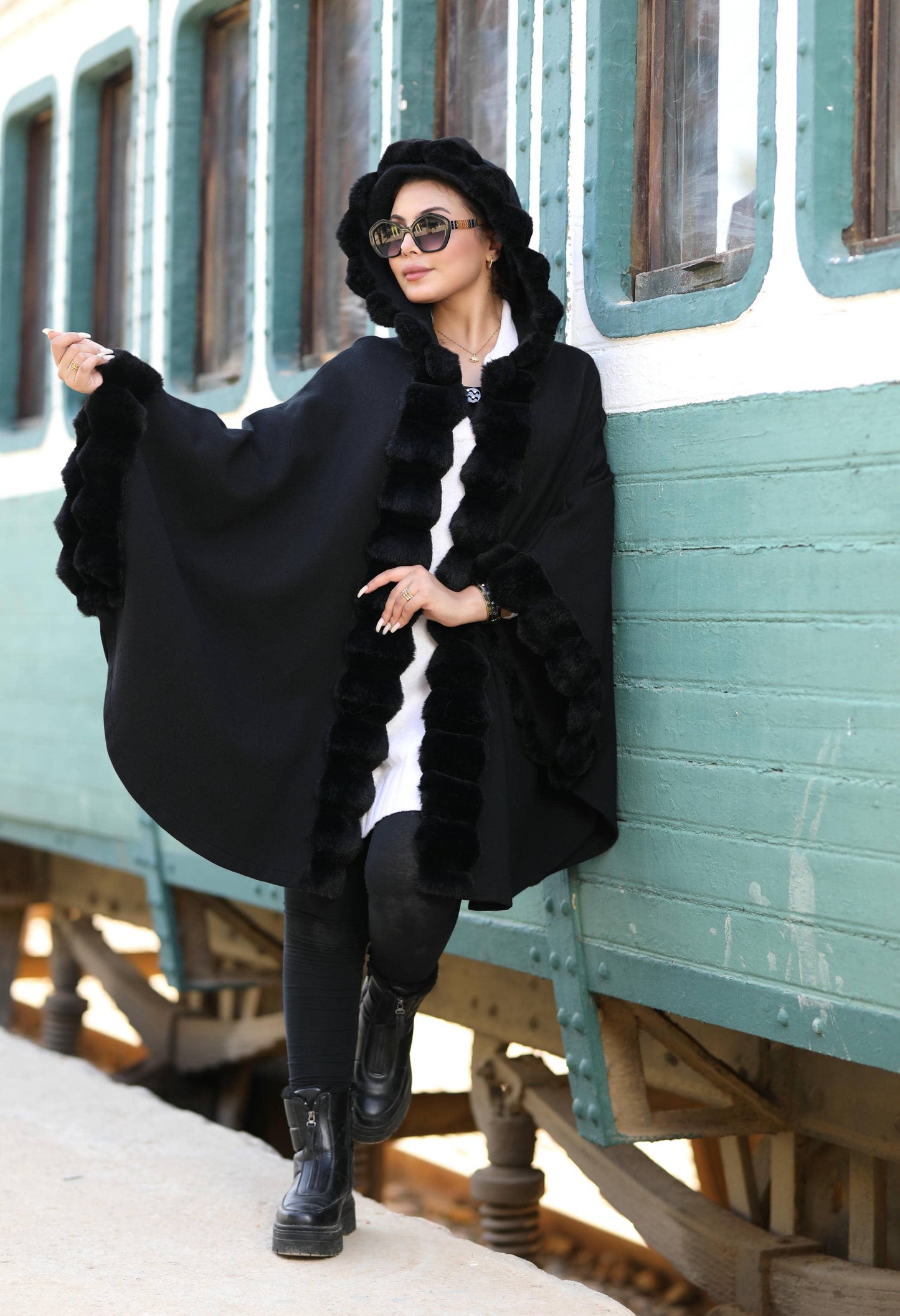 Knitted Cap with Fur – 50021