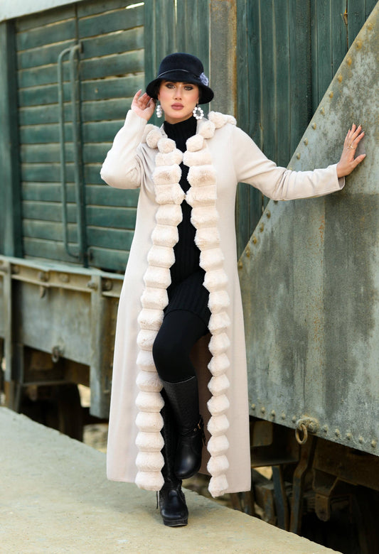 Woolen Cardigan with Fur – 50030