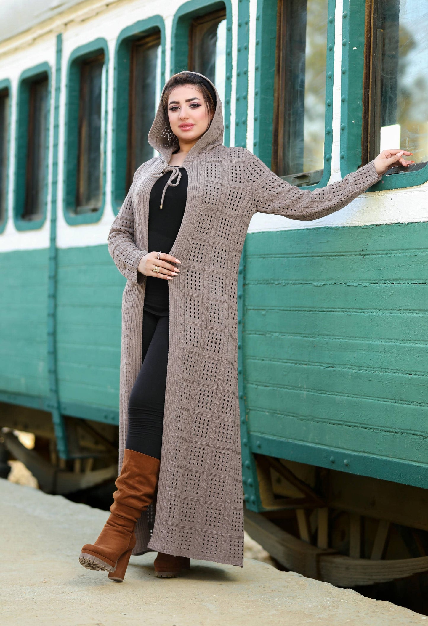 Woolen Cardigan – 50032