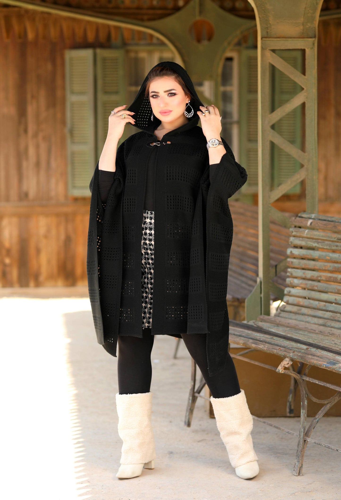 Knitted Openwork Poncho – 50018