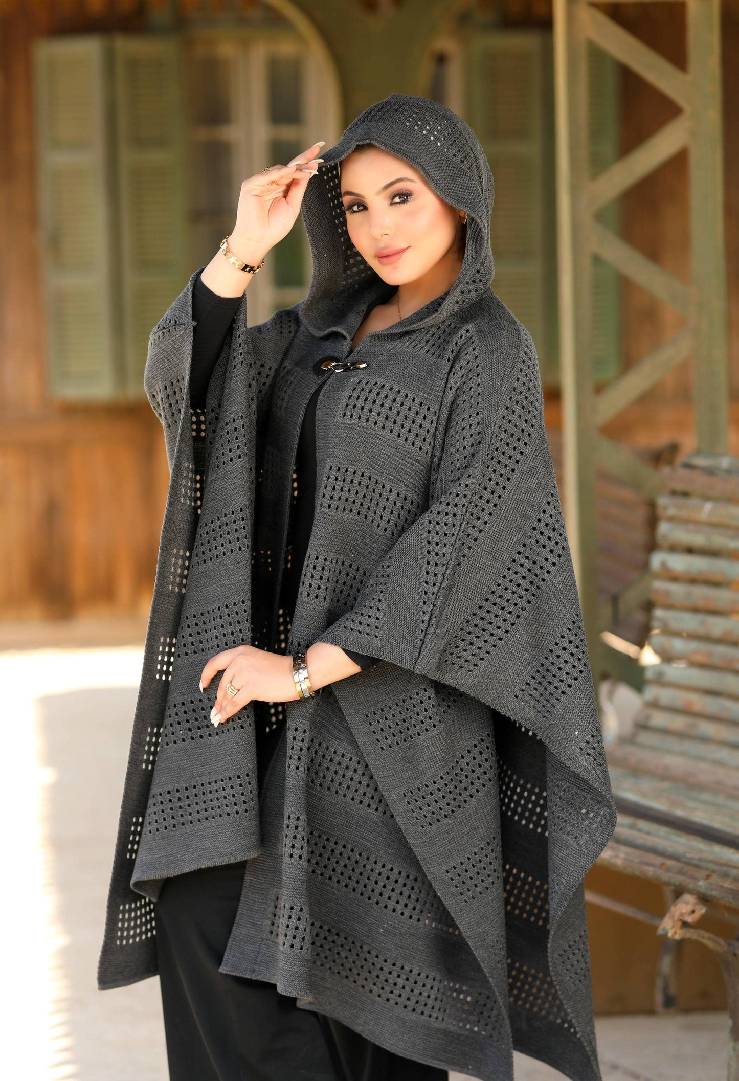Knitted Openwork Poncho – 50018