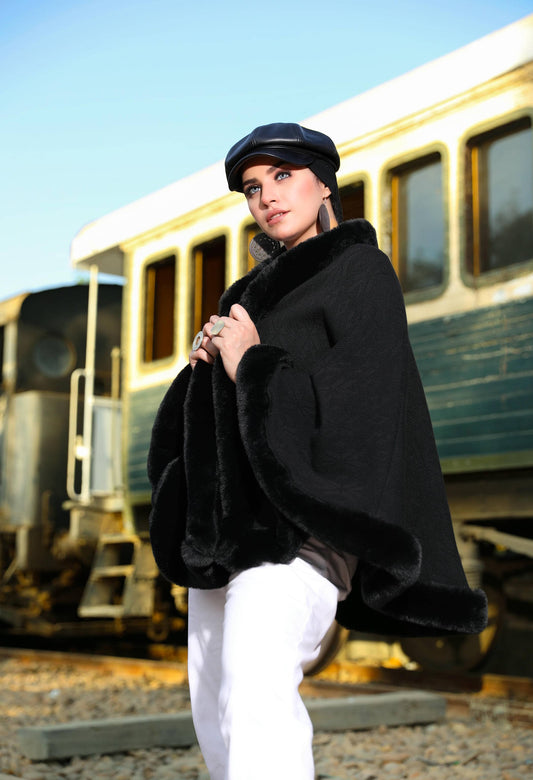 Knitted Cap with High-Quality Fur – 50022