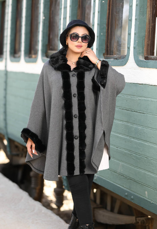 Knitted Cap with Faux Fur – 50012