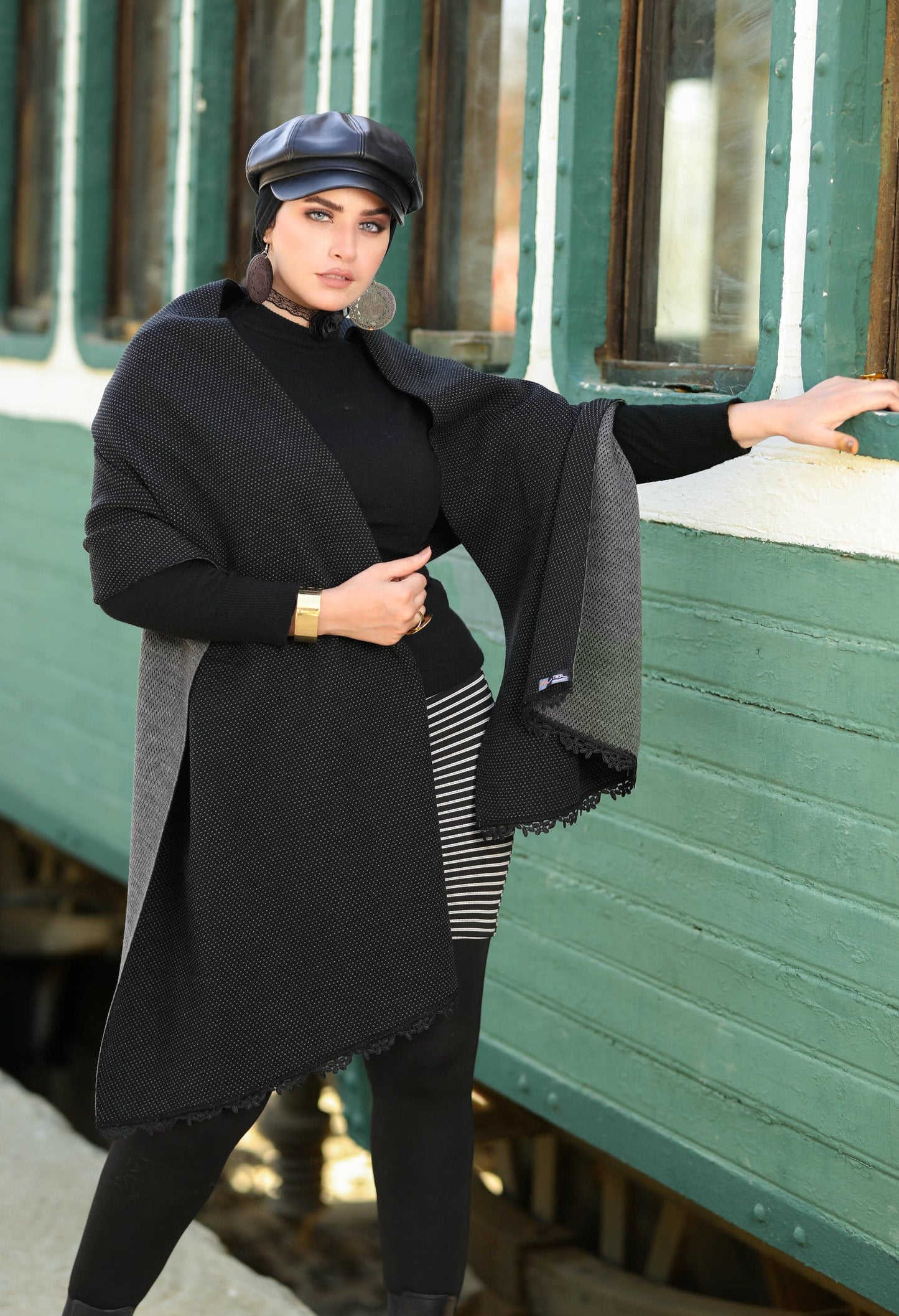 Knitted Double Face Shawl – 5003