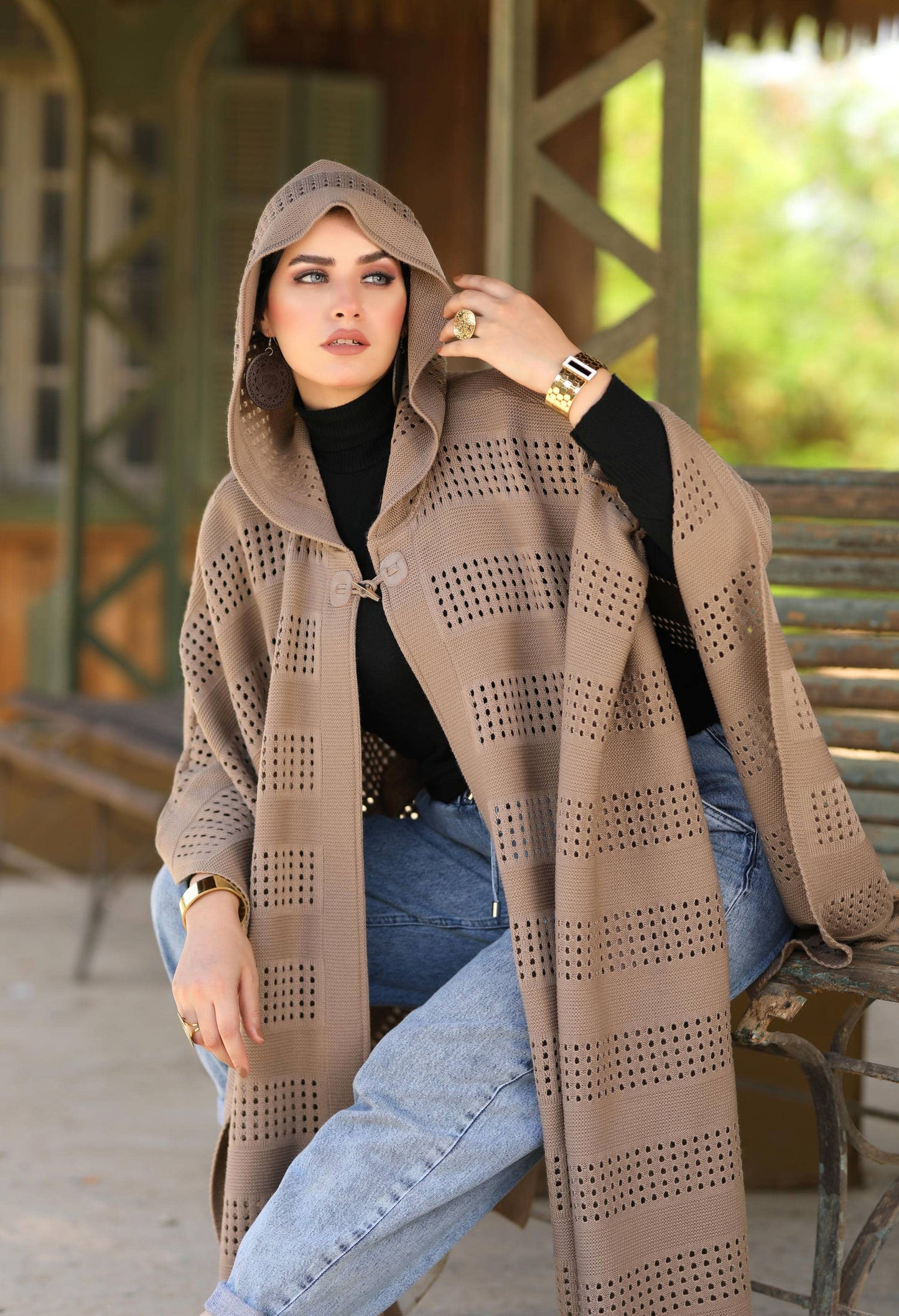 Knitted Openwork Poncho – 50018