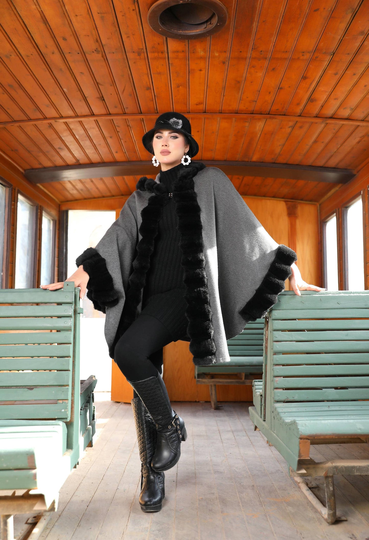 Knitted Cap with Fur – 50021