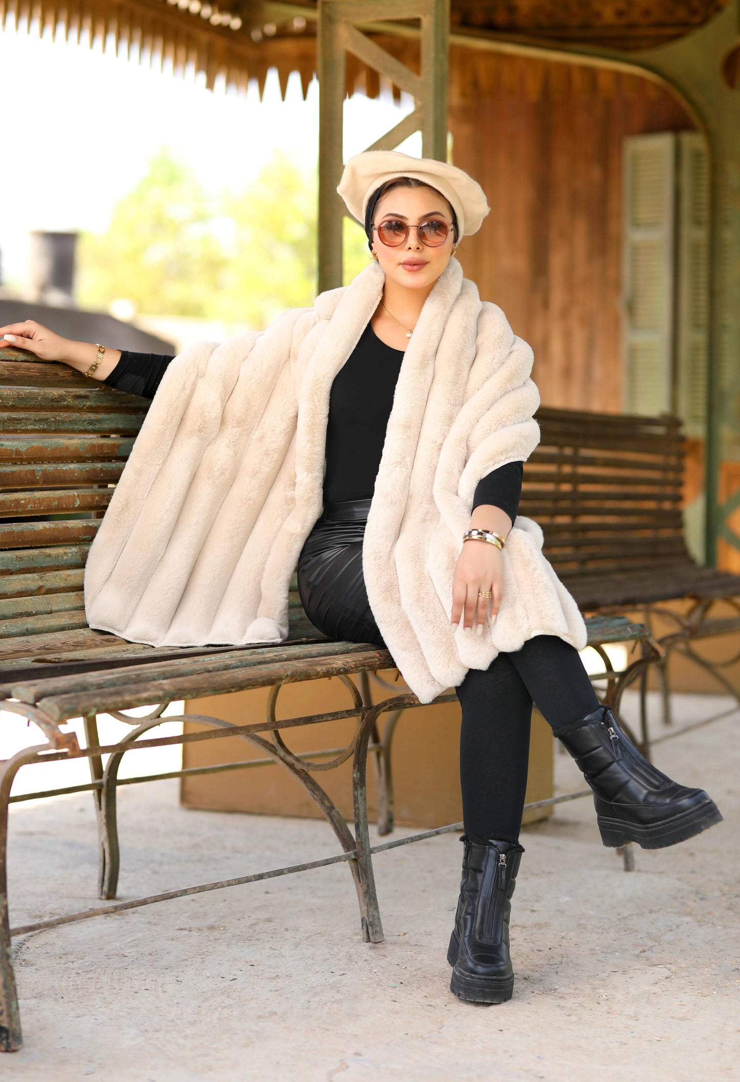 Faux Fur Shawl – 5046