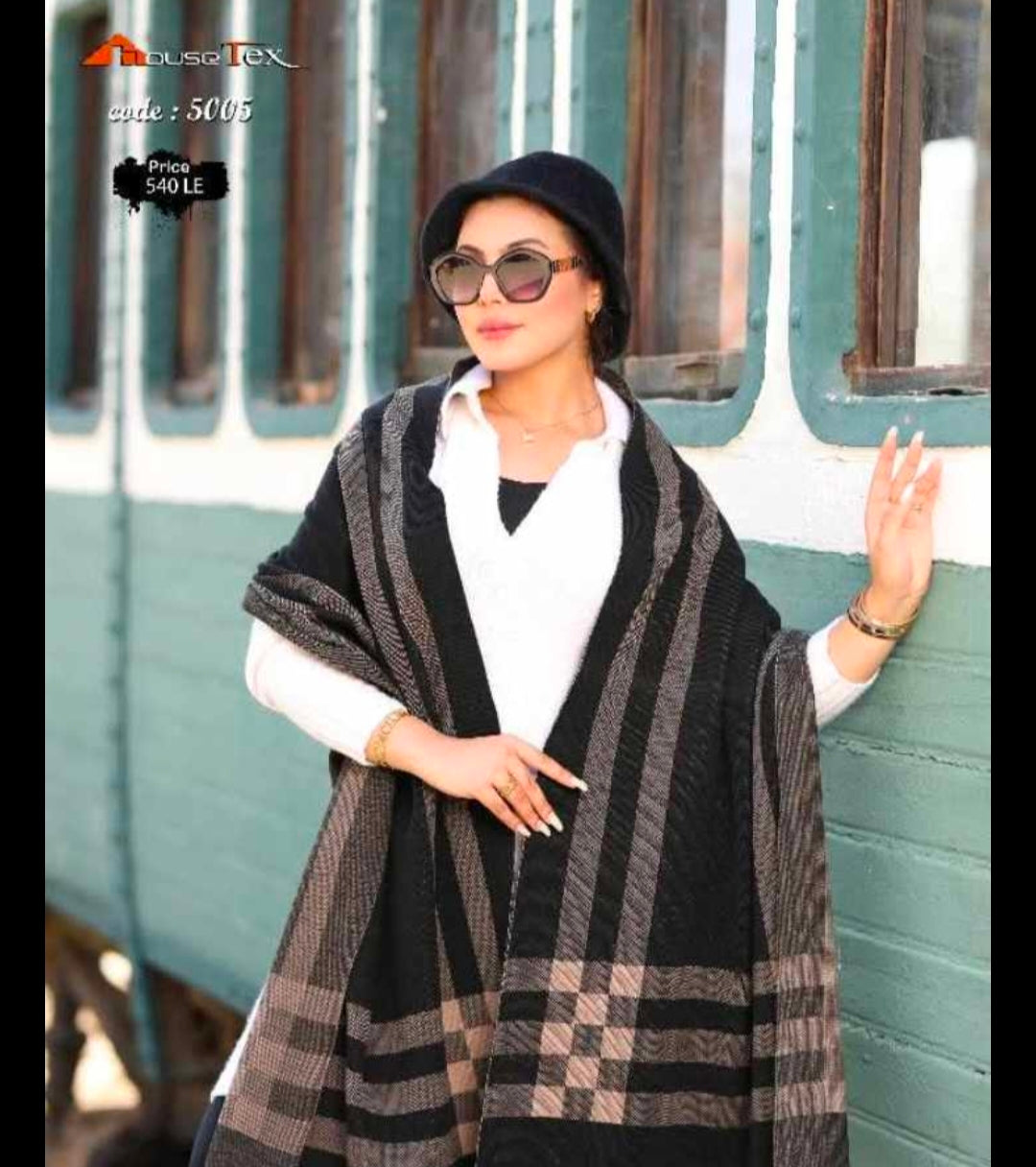 Knitted Checkered Shawl – 5005